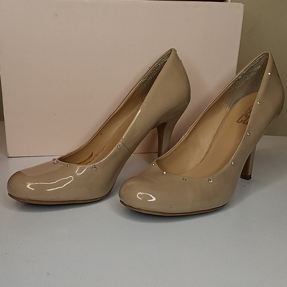 9&CO nude pumps size 8M